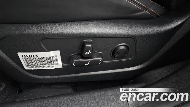 KG Mobility (SsangYong) Torres EVX E5 2024 — фото 35