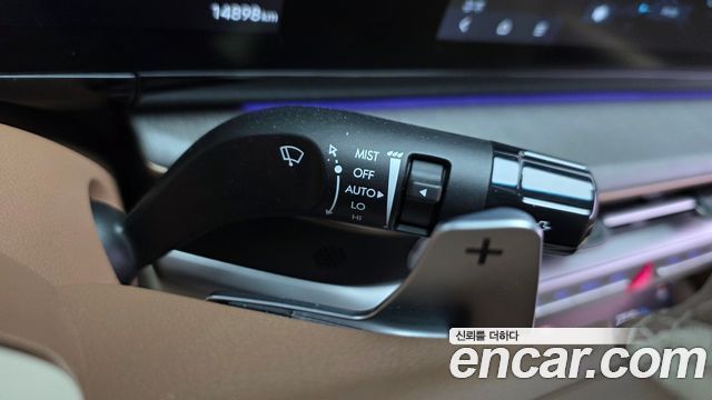 Hyundai Grandeur (GN7) 2,5 Gasoline 2WD Calligraphy 2023 — фото 35
