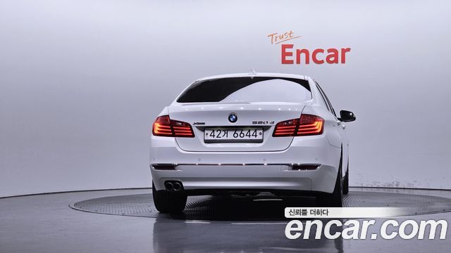 BMW 5 Series (F10) 520d xDrive Luxury Plus 2015 — фото 4