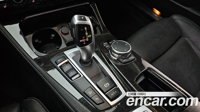 BMW 5 Series (F10) 520d xDrive Luxury Plus 2015 — фото 9