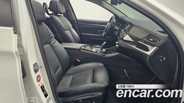BMW 5 Series (F10) 520d xDrive Luxury Plus 2015 — фото 11