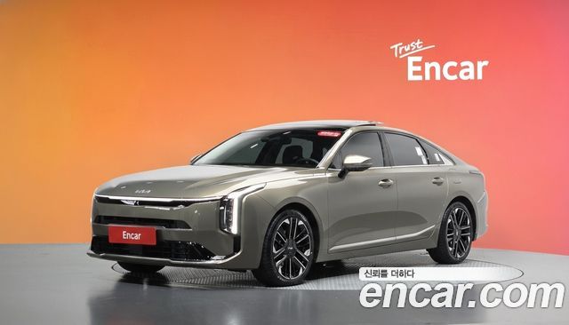 Kia K8 Hybrid Signature