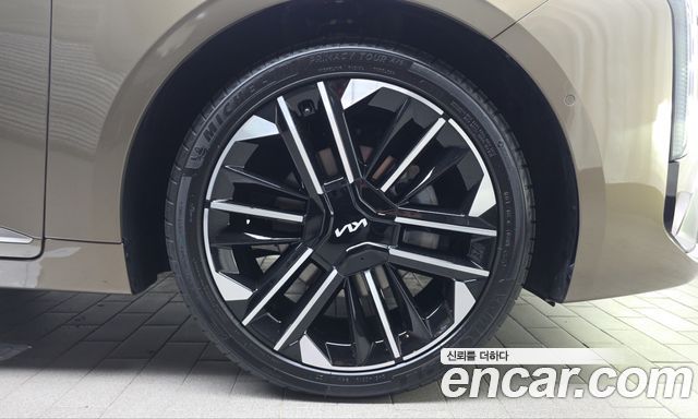 Kia K8 Hybrid Signature 2026 — фото 21