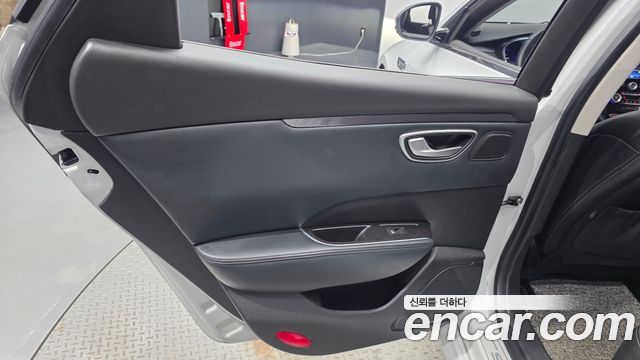 Renault Korea SM6 1.6 TCe LE 2016 — фото 25