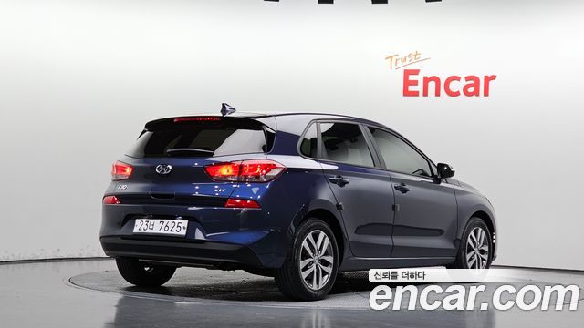 Hyundai i30 (PD) 1.4 Turbo Style 2018 — фото 2