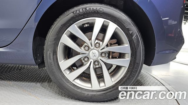 Hyundai i30 (PD) 1.4 Turbo Style 2018 — фото 21