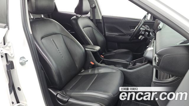 Hyundai Kona (SX2) Gasoline 1.6 Turbo 2WD Modern 2023 — фото 17