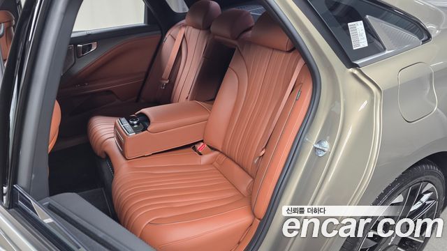Kia K8 Hybrid Signature 2026 — фото 12