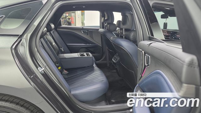 Kia K8 Hybrid Signature Black 2026 — фото 17