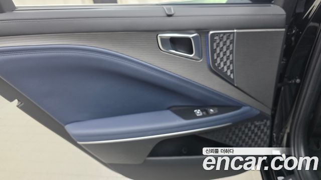 Kia K8 Hybrid Signature 2026 — фото 25
