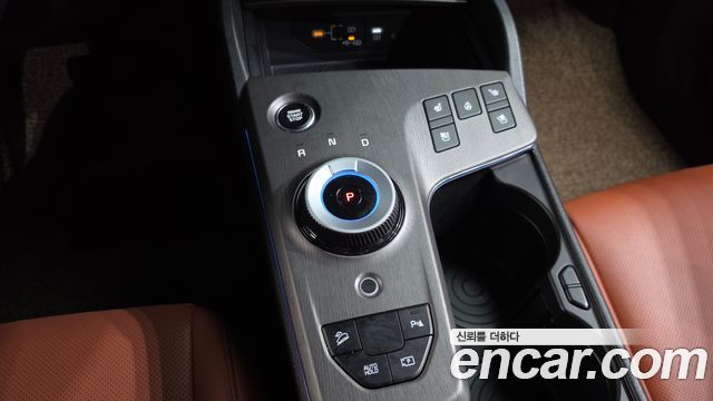 Kia Sportage Hybrid (V) HEV 1.6 2WD Signature 2025 — фото 9