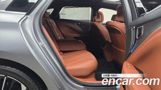 Kia K8 Hybrid Signature 2026 — фото 11