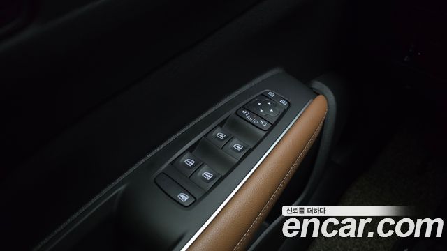 Renault Korea QM6 2.0 LPe RE Signature 2WD 2021 — фото 32