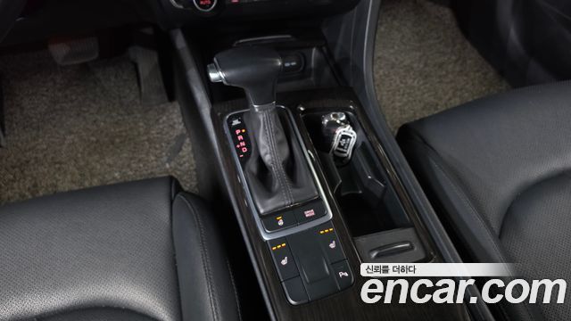 Kia K5 (II) 2.0 MX Prestige 2018 — фото 9