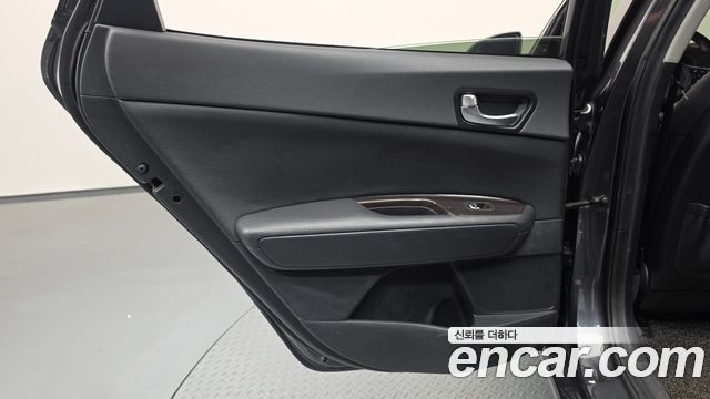 Kia K5 (II) 2.0 MX Prestige 2018 — фото 25