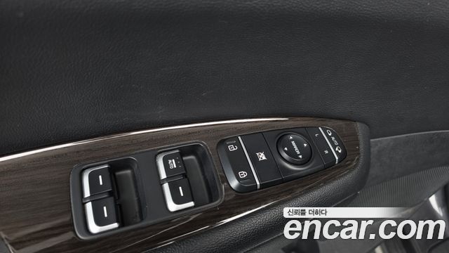Kia K5 (II) 2.0 MX Prestige 2018 — фото 28