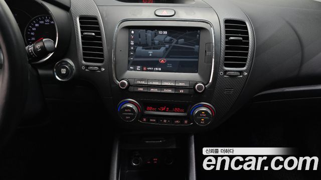 Kia K3 Trendy 2017 — фото 16