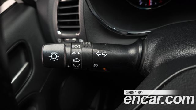 Kia K3 Trendy 2017 — фото 27