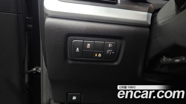 KG Mobility (SsangYong) Korando C 2.2 RX 4WD SUP 2017 — фото 17