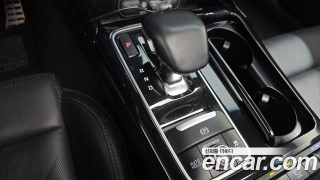Kia Stinger 2.0 Turbo AWD Platinum 2018 — фото 9