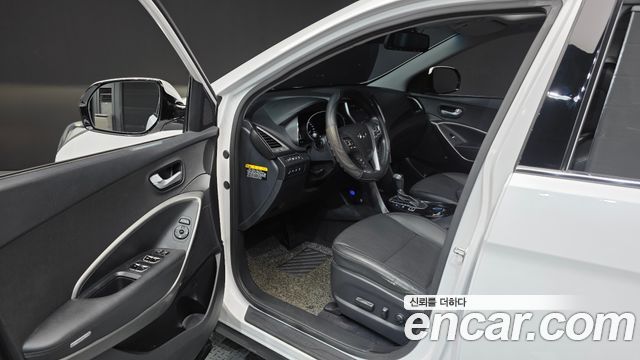 Hyundai Santa Fe The Prime Diesel 2.0 2WD Value Plus 2018 — фото 10