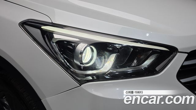 Hyundai Santa Fe The Prime Diesel 2.0 2WD Value Plus 2018 — фото 22