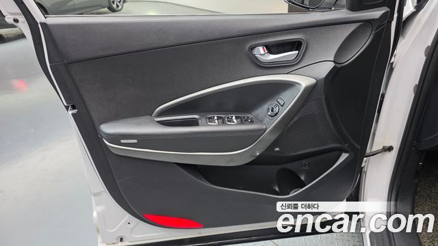 Hyundai Santa Fe The Prime Diesel 2.0 2WD Value Plus 2018 — фото 24