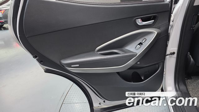 Hyundai Santa Fe The Prime Diesel 2.0 2WD Value Plus 2018 — фото 25