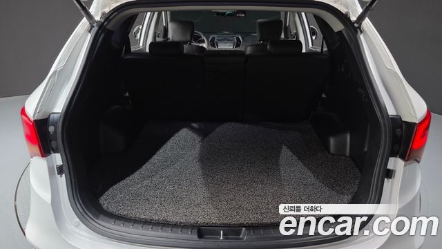 Hyundai Santa Fe The Prime Diesel 2.0 2WD Value Plus 2018 — фото 32