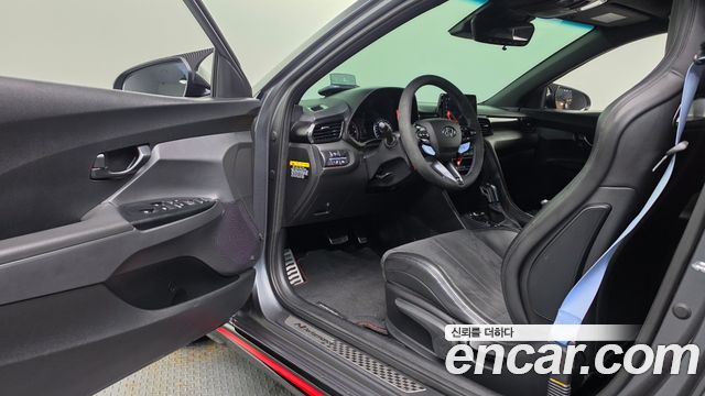 Hyundai Veloster (JS) 2.0 N 2021 — фото 26