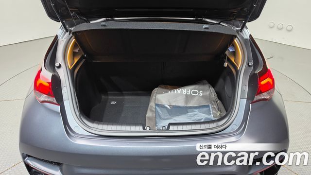 Hyundai Veloster (JS) 2.0 N 2021 — фото 31
