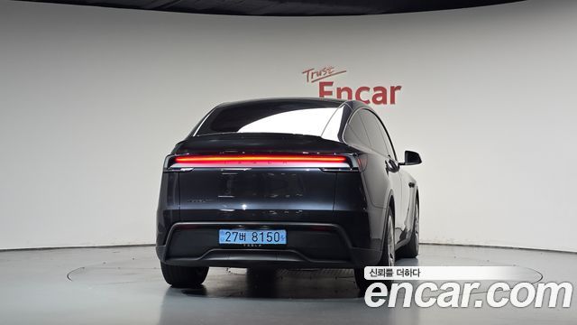 Tesla Model Y L Long Range AWD 2026 — фото 4