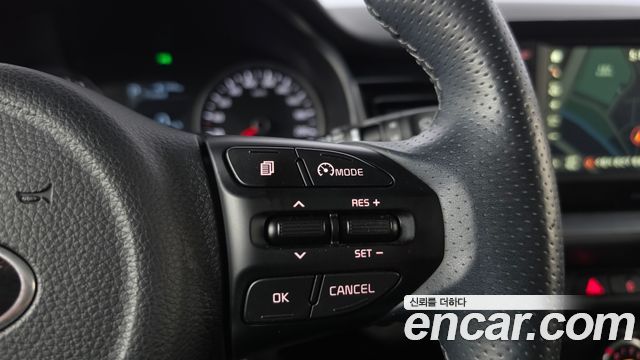Kia Stonic 1.4 Trendy 2018 — фото 16