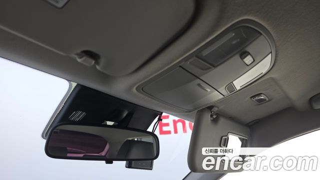 Kia Stonic 1.4 Trendy 2018 — фото 27