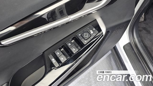 Kia EV6 Long Range 4WD Air 2023 — фото 13