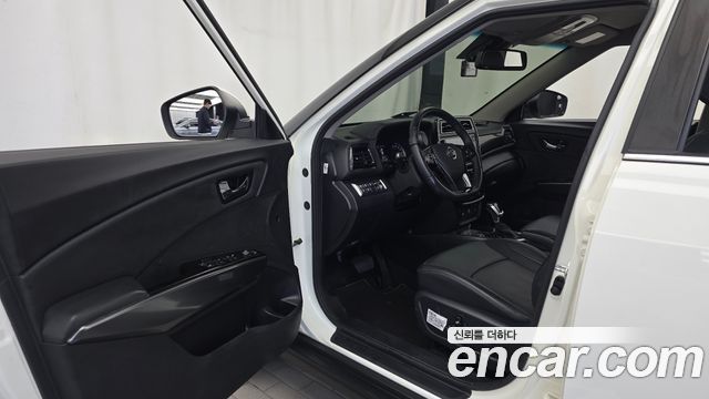 KG Mobility (SsangYong) Very New Tivoli Gasoline 1.5 2WD V3 2022 — фото 10
