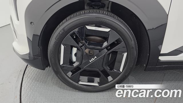 Kia EV3 Long Range 2WD GT Line 2025 — фото 5