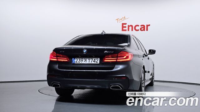 BMW 5 Series (G30) 520d xDrive M Sport Package Plus 2020 — фото 4