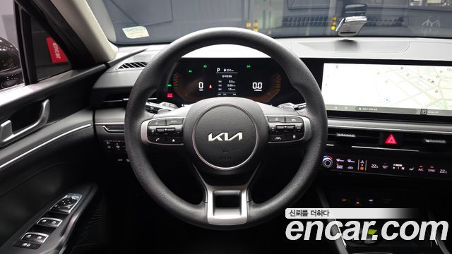 Kia K5 Hybrid (III) Prestige 2024 — фото 13