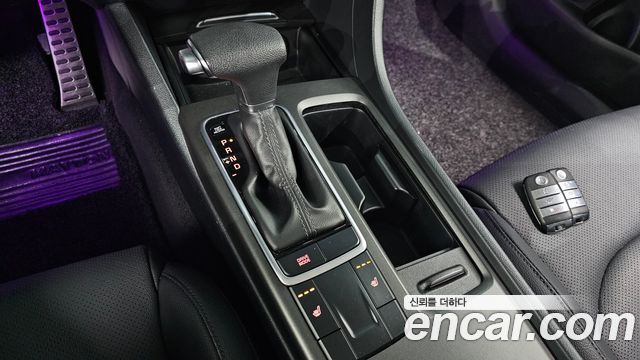 Kia K5 (II) 2.0 SX Style Edition 2018 — фото 9