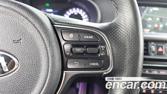 Kia K5 (II) 2.0 SX Style Edition 2018 — фото 17