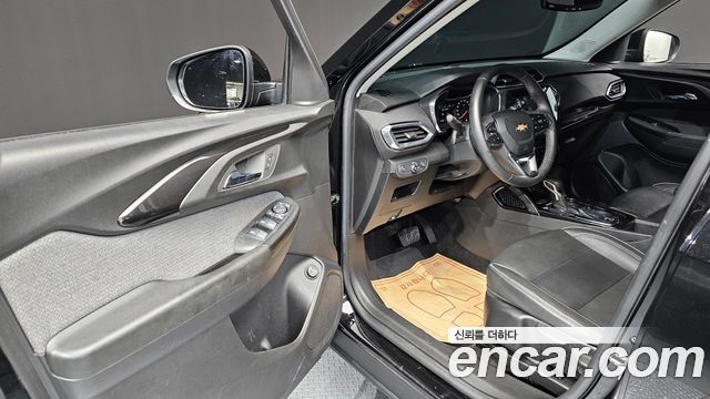Chevrolet Trailblazer 1.3 Turbo 2WD Premier 2023 — фото 10