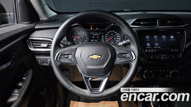 Chevrolet Trailblazer 1.3 Turbo 2WD Premier 2023 — фото 13