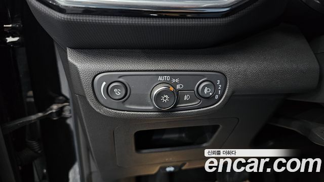 Chevrolet Trailblazer 1.3 Turbo 2WD Premier 2023 — фото 18