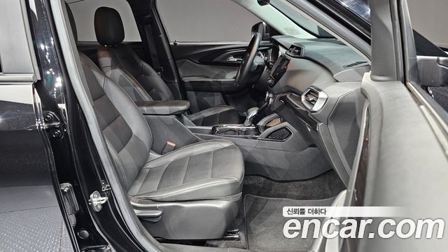 Chevrolet Trailblazer 1.3 Turbo 2WD Premier 2023 — фото 26