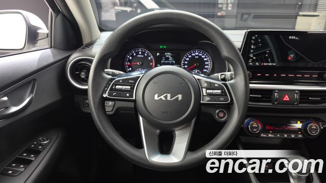 Kia K3 (II) 1.6 Trendy 2023 — фото 18