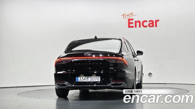 Hyundai Grandeur (IG) 2.5 Premium 2023 — фото 4
