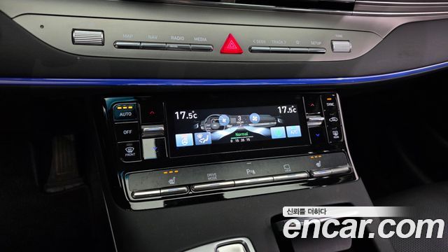 Hyundai Grandeur (IG) 2.5 Premium 2023 — фото 17