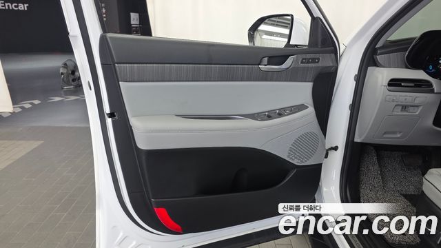 Hyundai Palisade Diesel 2.2 2WD Le Blanc 2024 — фото 24