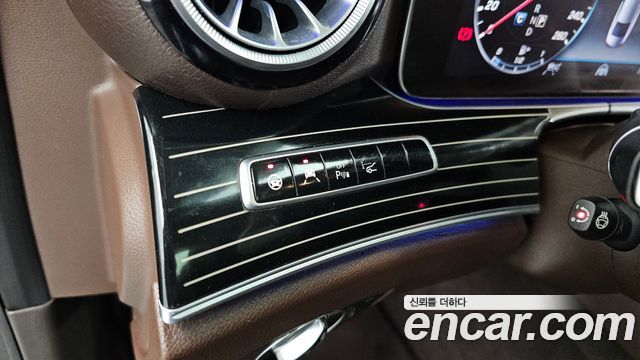Mercedes-Benz CLS-Class (C257) CLS450 4MATIC AMG Line 2019 — фото 30